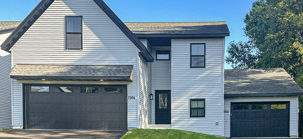 TRENTWOOD ESTATE CONDOS